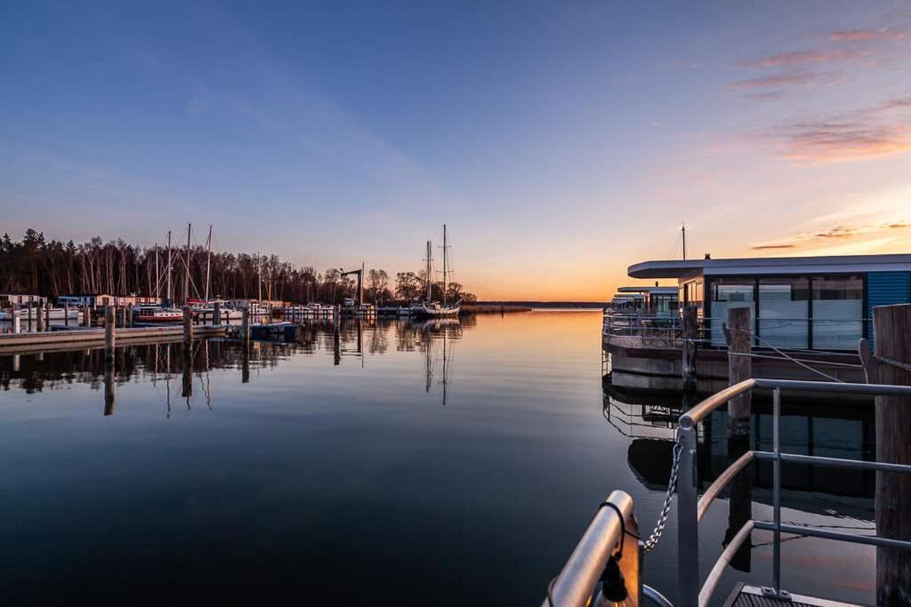 Floatinghouses Peenemuende Exterior foto