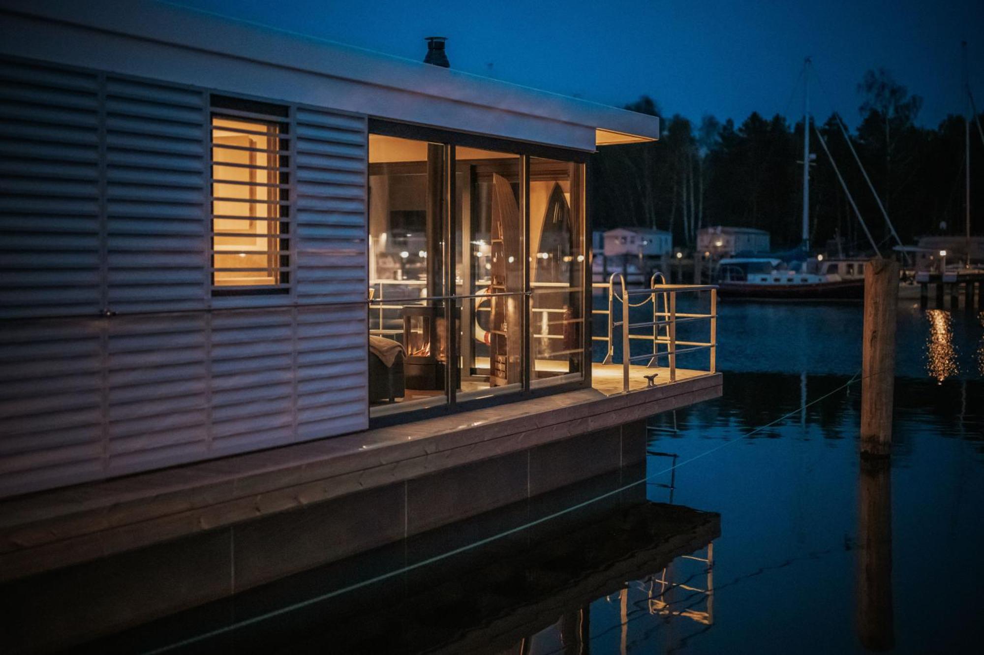 Floatinghouses Peenemuende Exterior foto